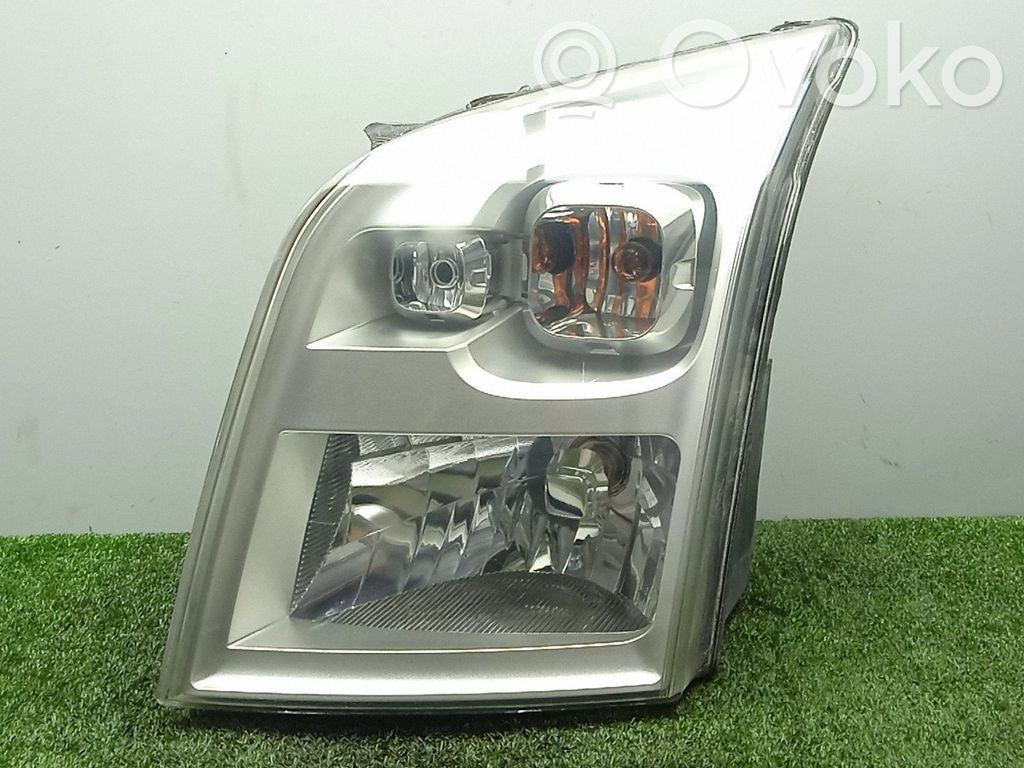 Lampa przednia   MAKO,7PINES