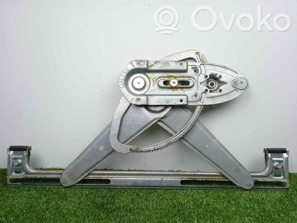 Ford Focus Front door manual window regulator 
