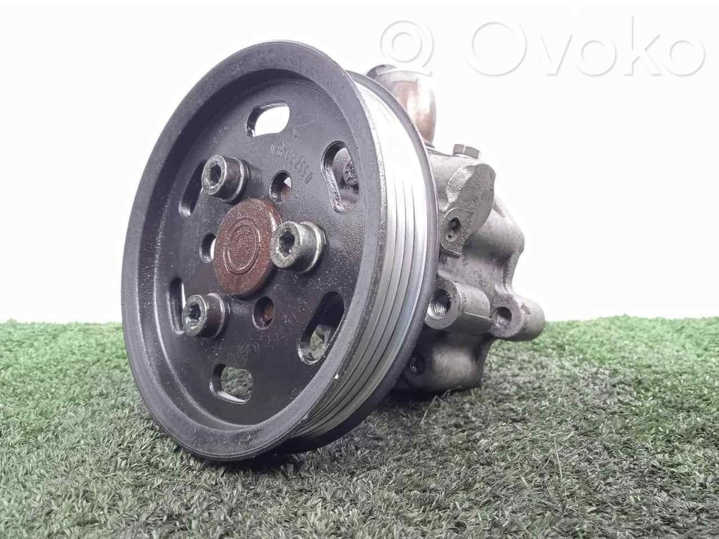 Ohjaustehostimen pumppu   8D0145177Q,110BARESKAYABA
