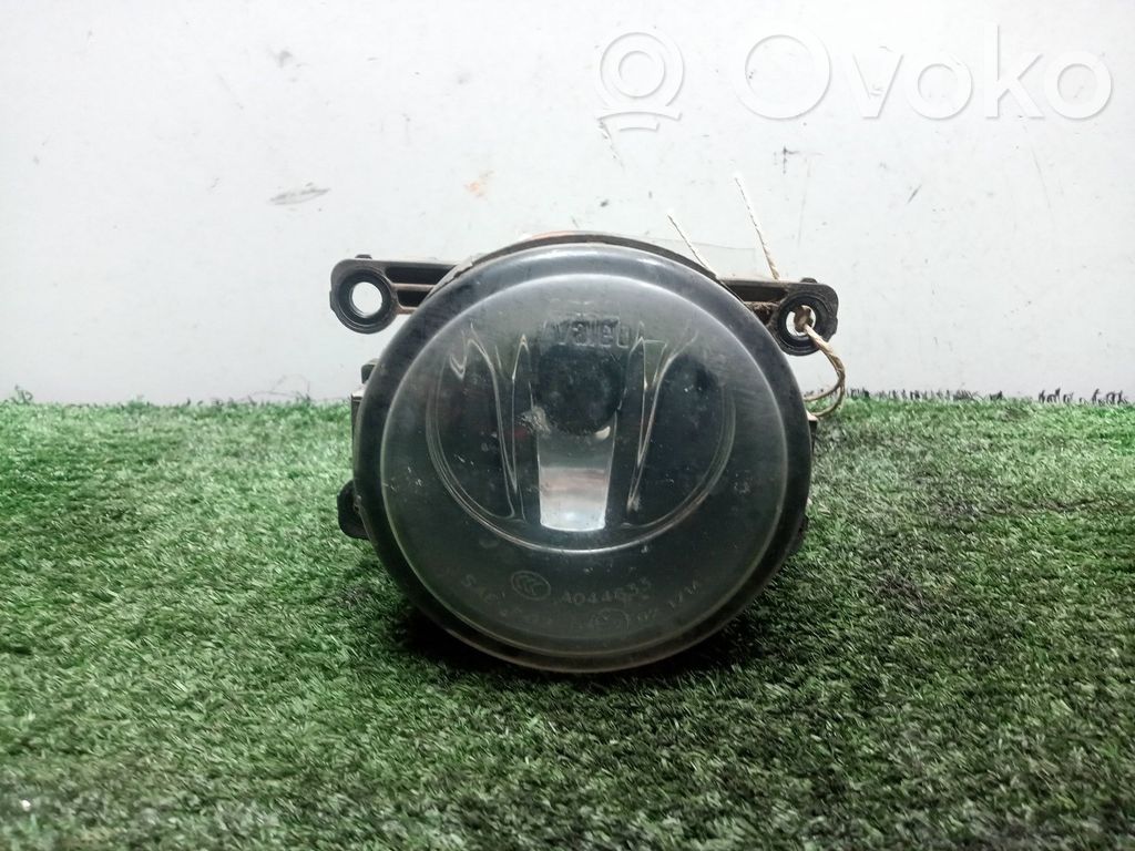 Etusumuvalo   9650001680,2PINESIZQUIERDO