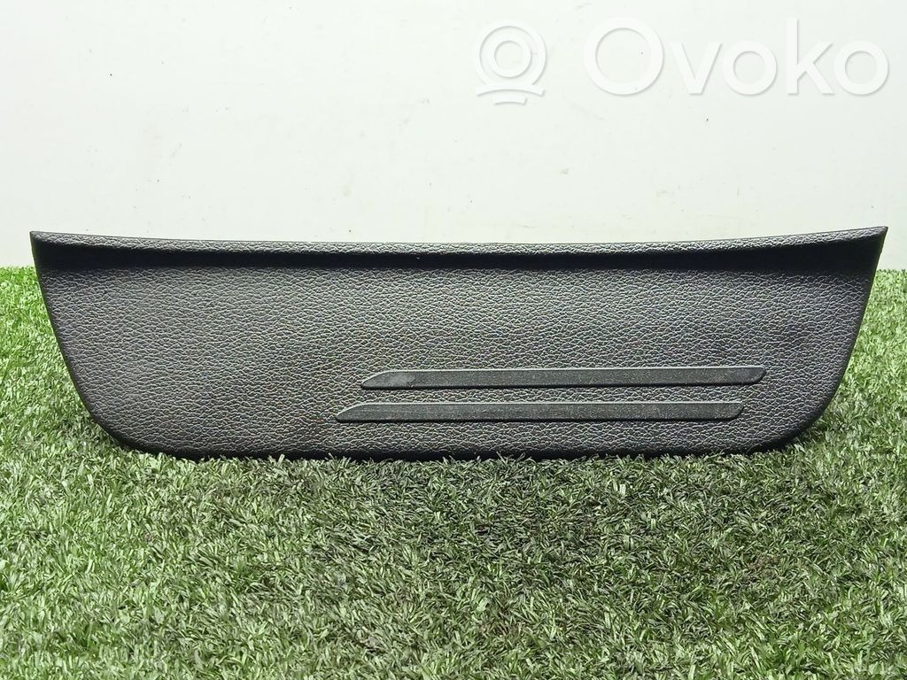 Moldura inferior   85877G4600