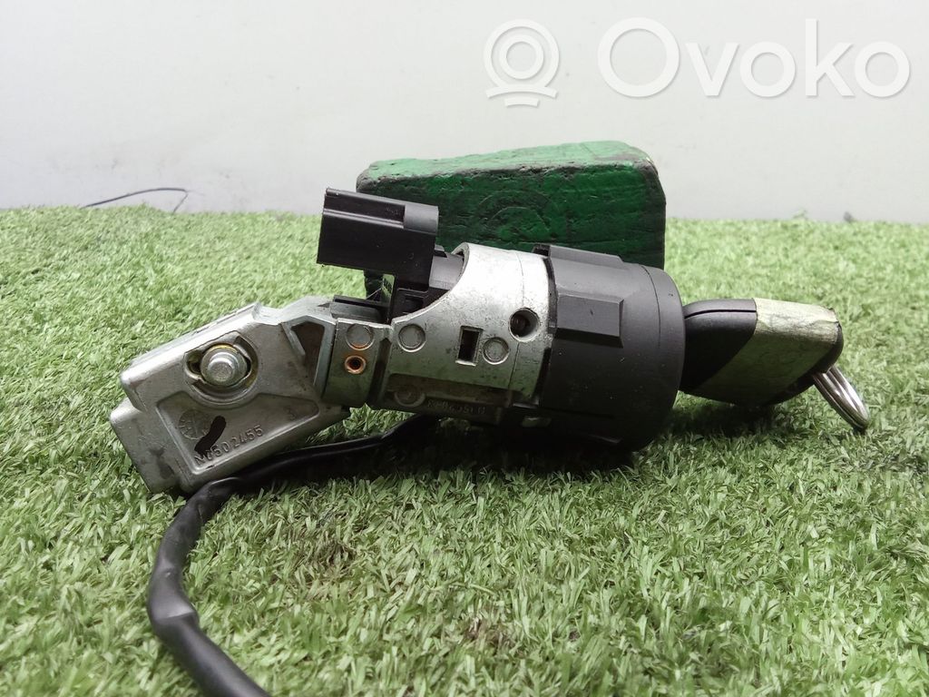 Cerradura de encendido   N05C2073,1CONECTOR