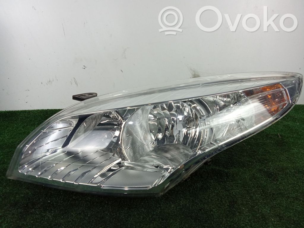 Renault Megane III Phare frontale 