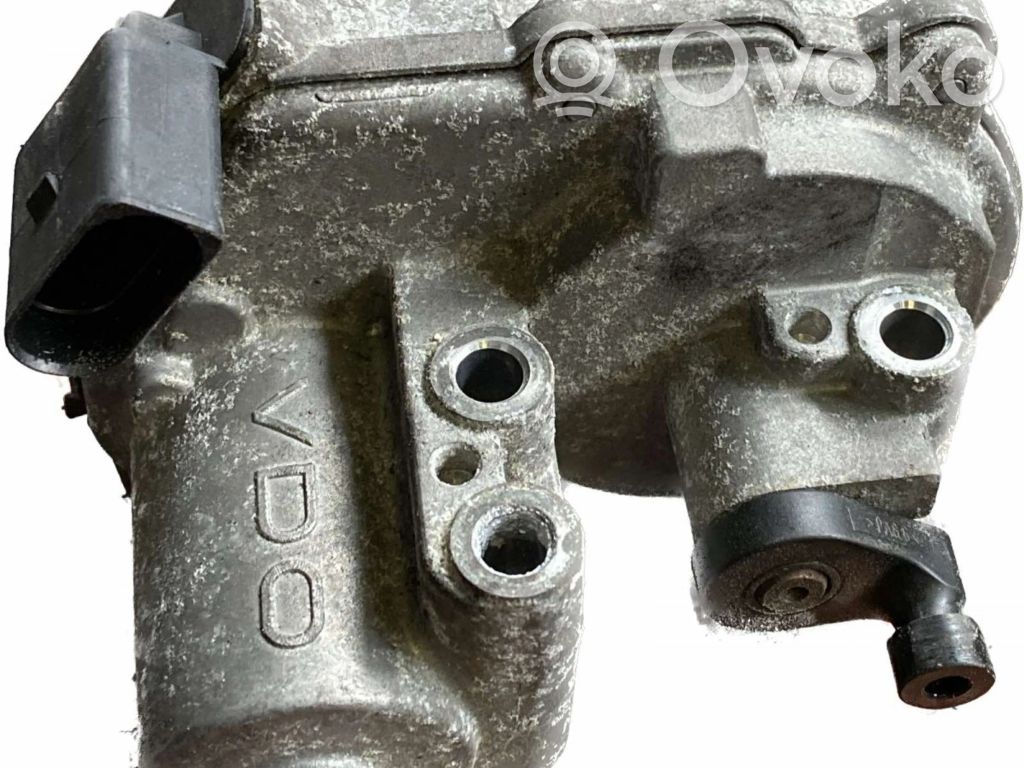 other engine part   057129086H