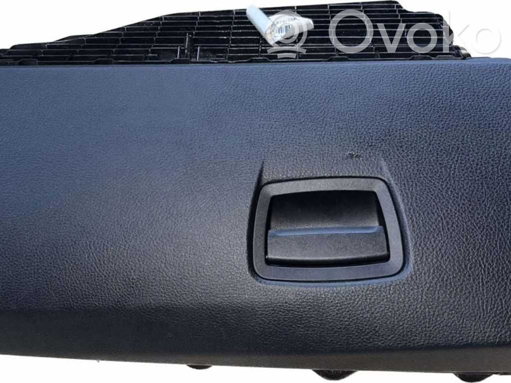 BMW 5 F10 F11 Schowek deski rozdzielczej / Komplet 