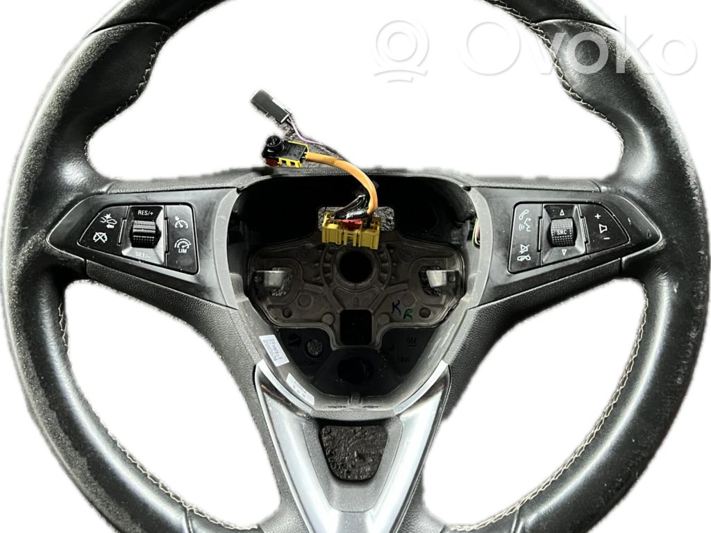 Ohjauspyörä   39070465,39070465