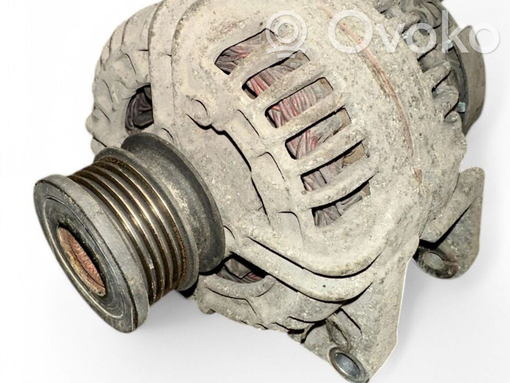 Opel Zafira B Alternator 