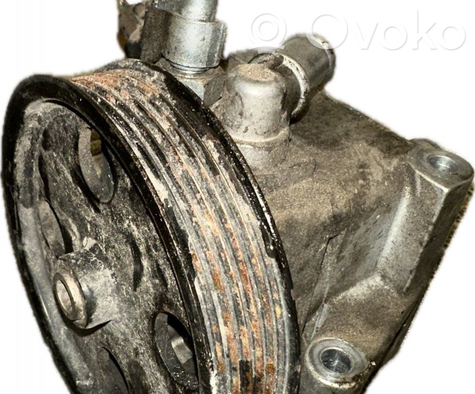 Volvo S40 Ohjaustehostimen pumppu 