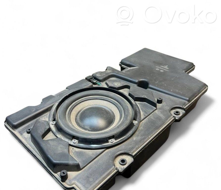 Audi A8 S8 D3 4E Subwoofer 