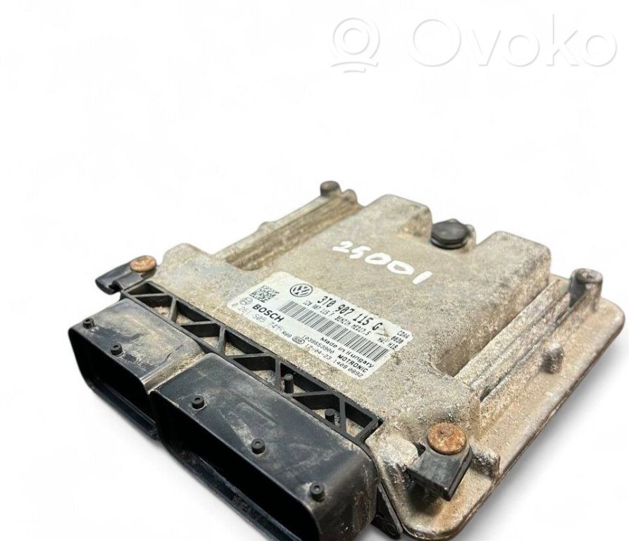 Skoda Superb B6 (3T) Engine control unit/module 