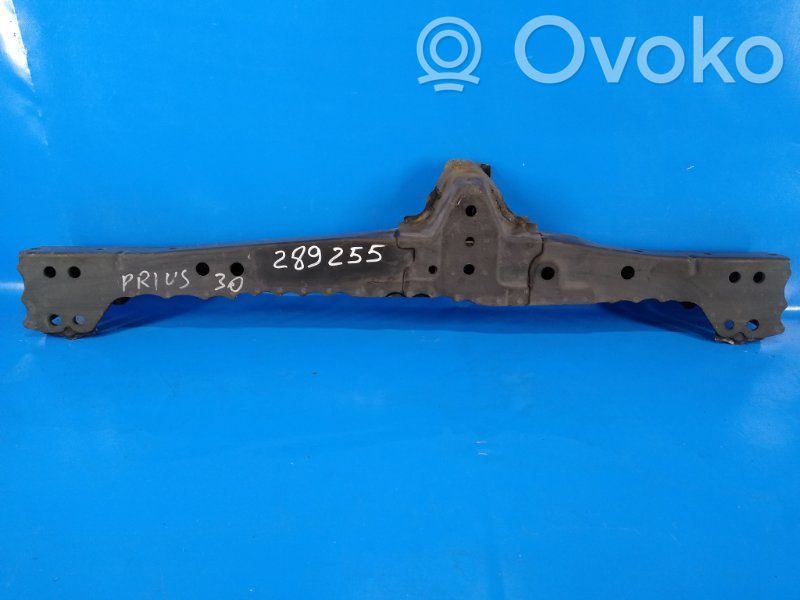 Toyota Prius (XW30) Pas przedni 