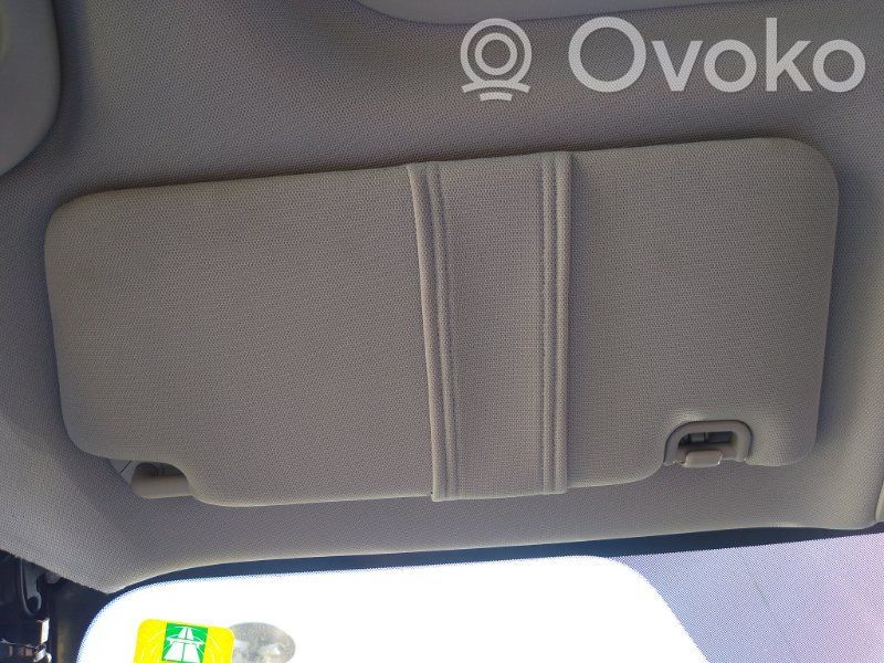 Sun visor