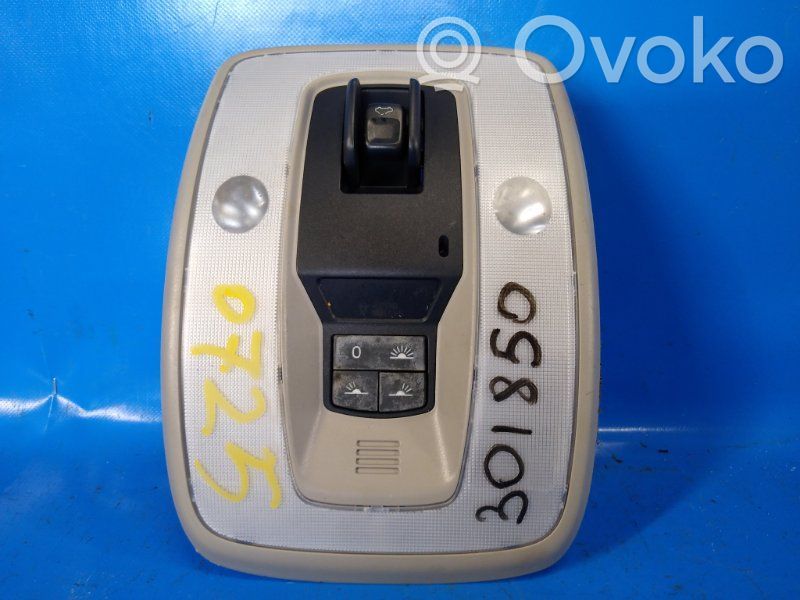 Éclairage de coffre   39806304