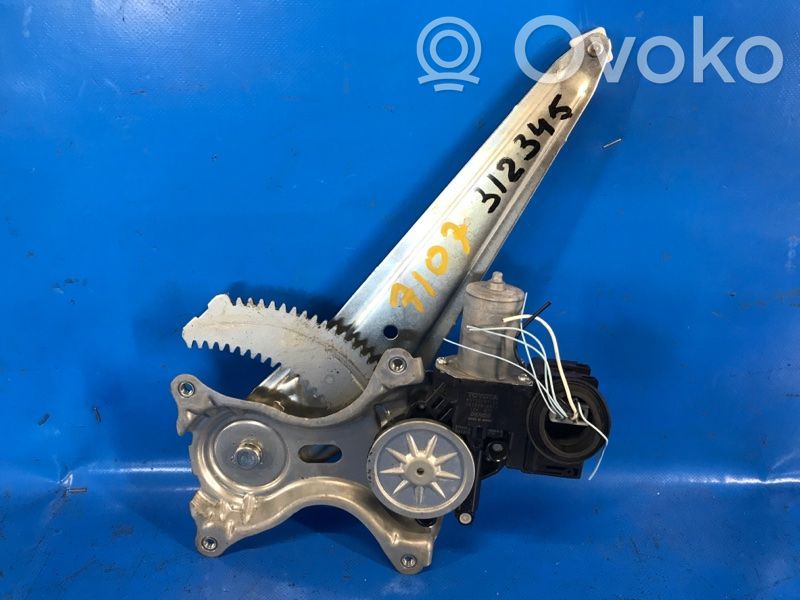 Toyota Prius (XV60) Escobilla del limpiaparabrisas, delantero 