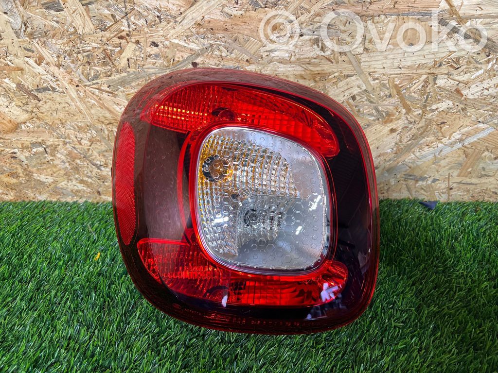 Smart ForTwo III C453 Aizmugurējais lukturis virsbūvē 