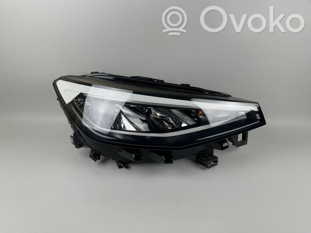 Volkswagen ID.4 Lampa przednia 