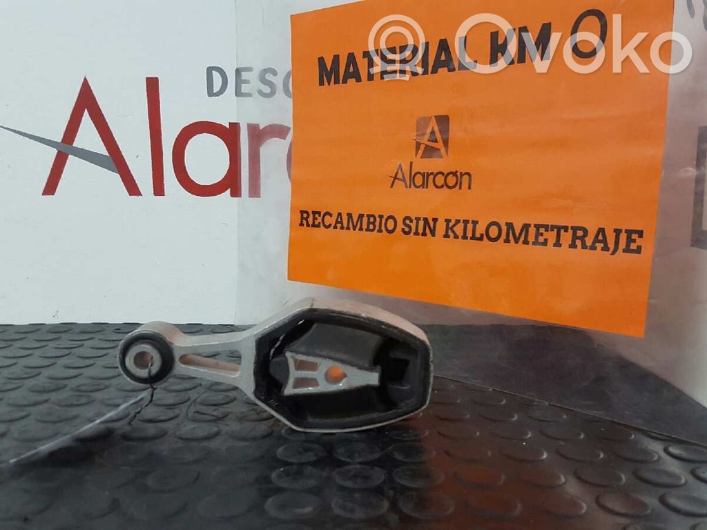 Soporte de montaje del motor