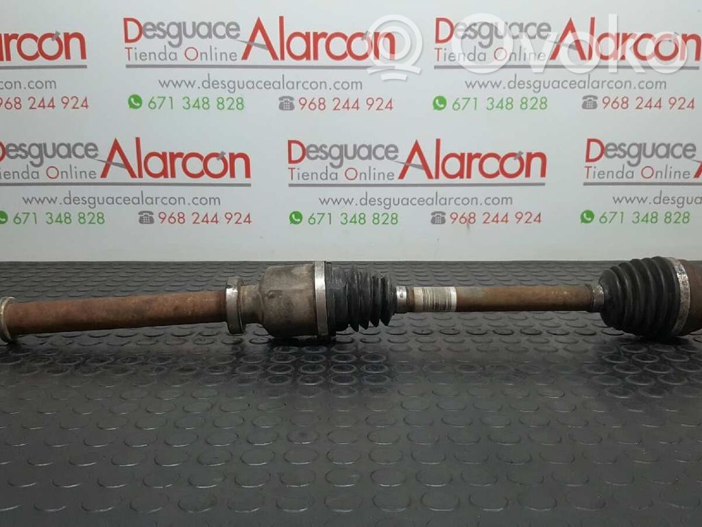 Renault Clio III Front driveshaft 