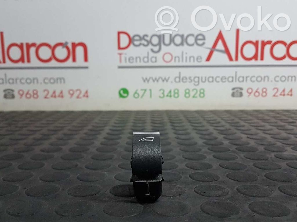 Ford Kuga II Electric window control switch 