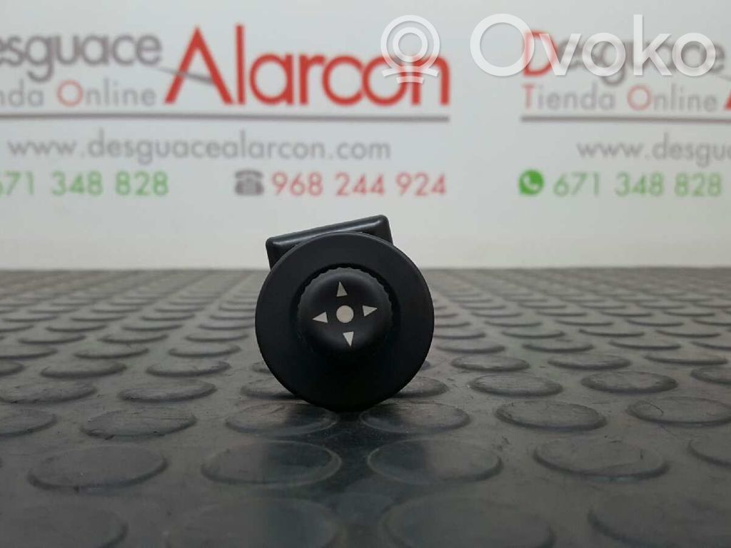 Peugeot Partner Wing mirror switch 