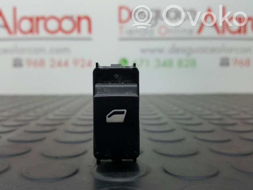 Electric window control switch   98242552ZD