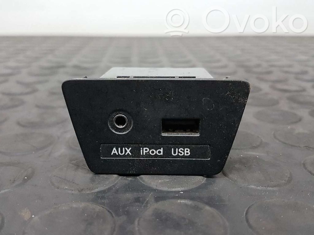 Otras unidades de control/módulos   961102S000TAN