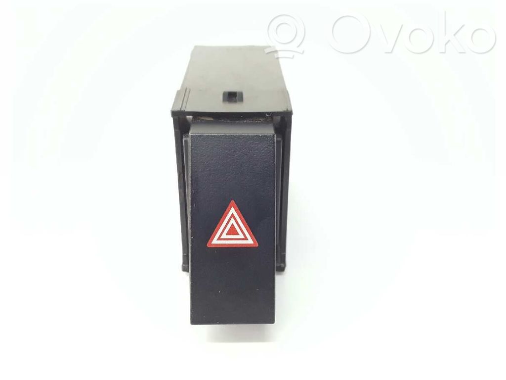 Lexus CT 200H Botón interruptor de luz de peligro 
