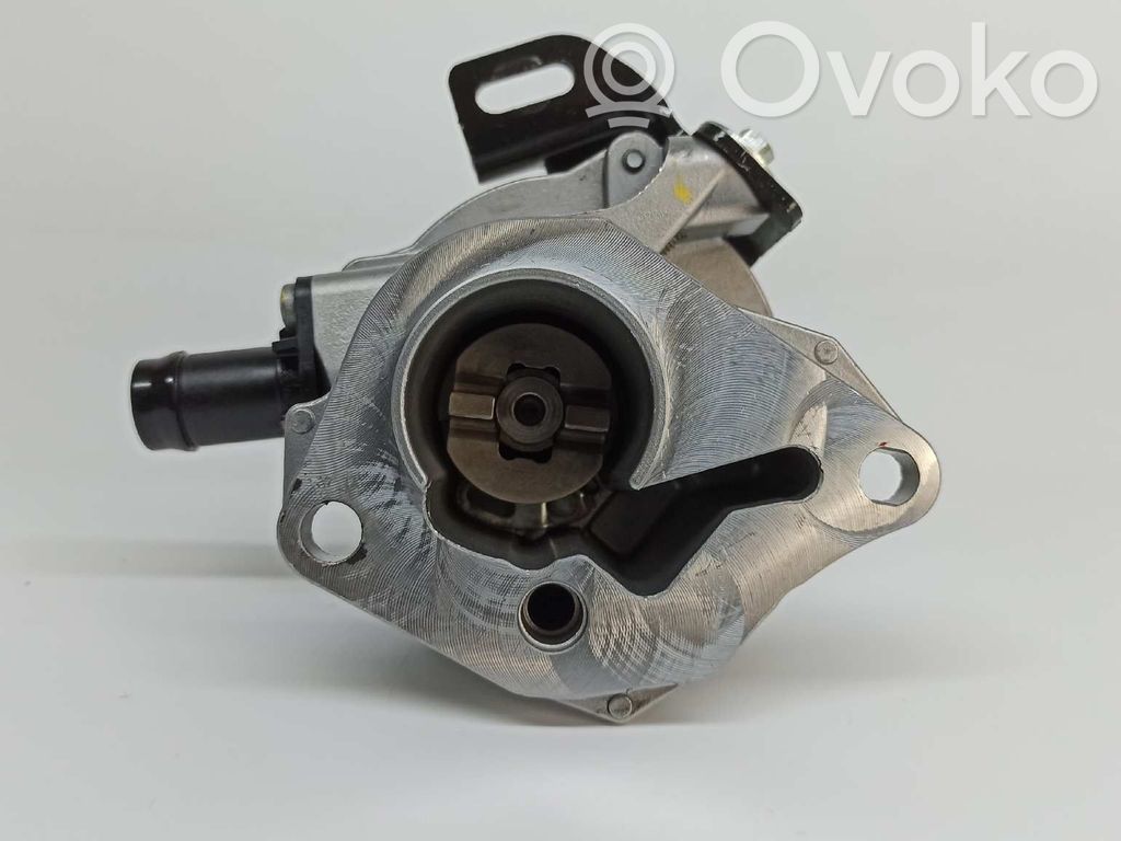 Renault Megane III Pompă vacuum 