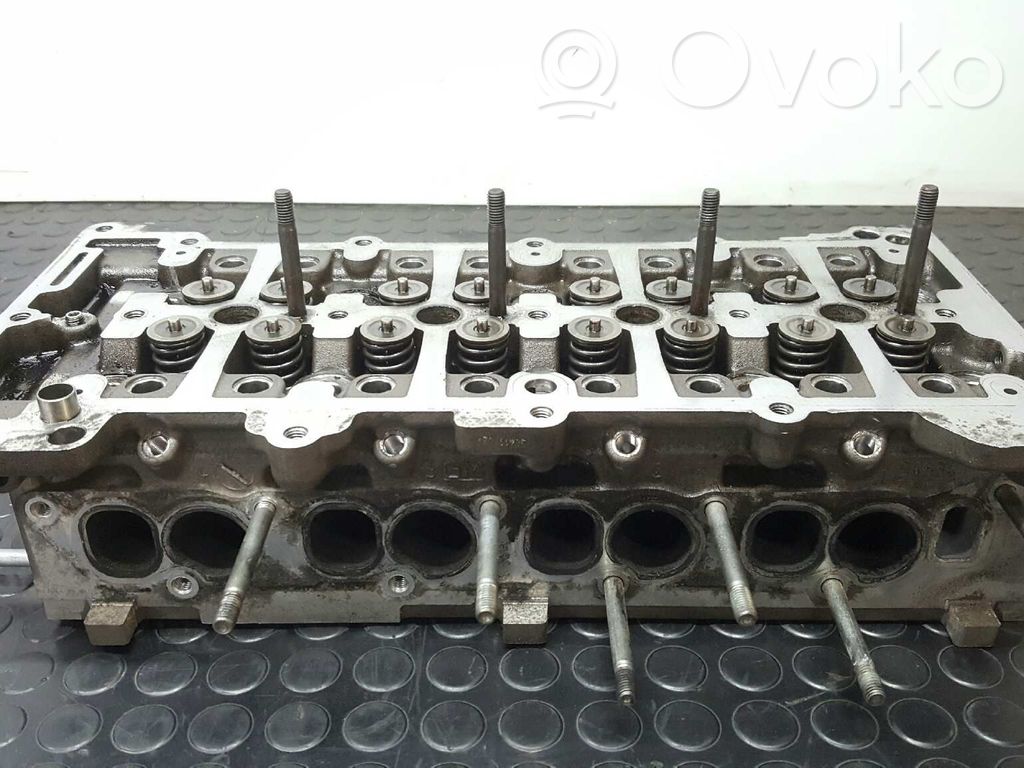 Opel Insignia A Engine head 