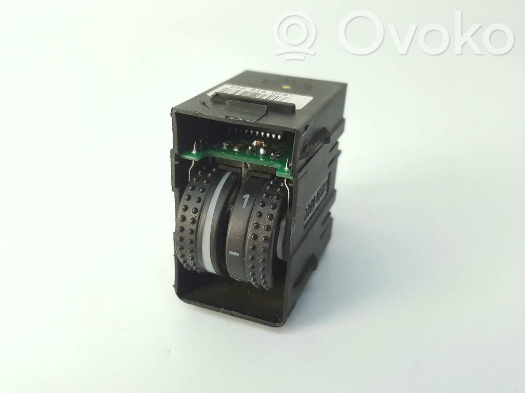 Seat Ibiza IV (6J,6P) Interruptor de control del panel de luces 