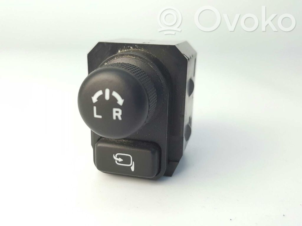 Suzuki SX4 S-Cross Interruptor del espejo lateral 