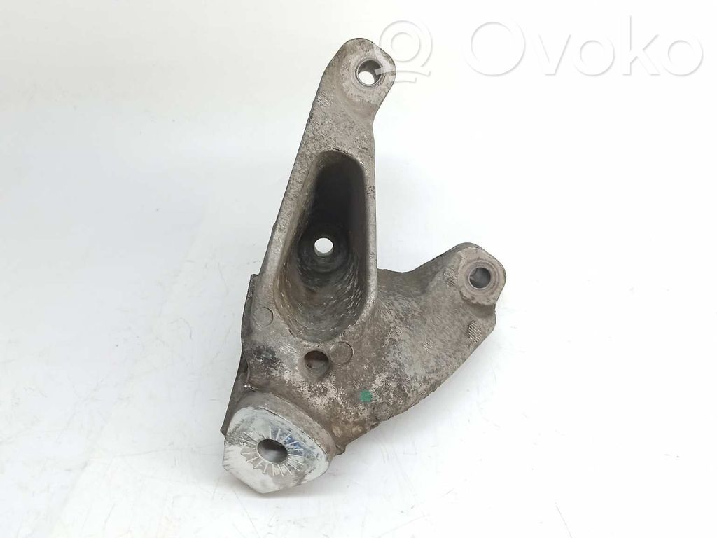 Engine mount bracket   8K0199307BM,8K0199307CC