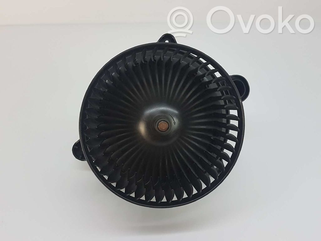 Lämmittimen puhallin   BK2T18456AA