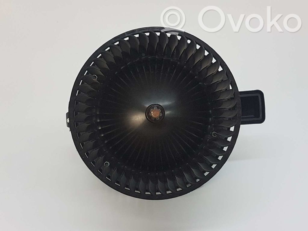 Lämmittimen puhallin   4M1820021,4M1820021C