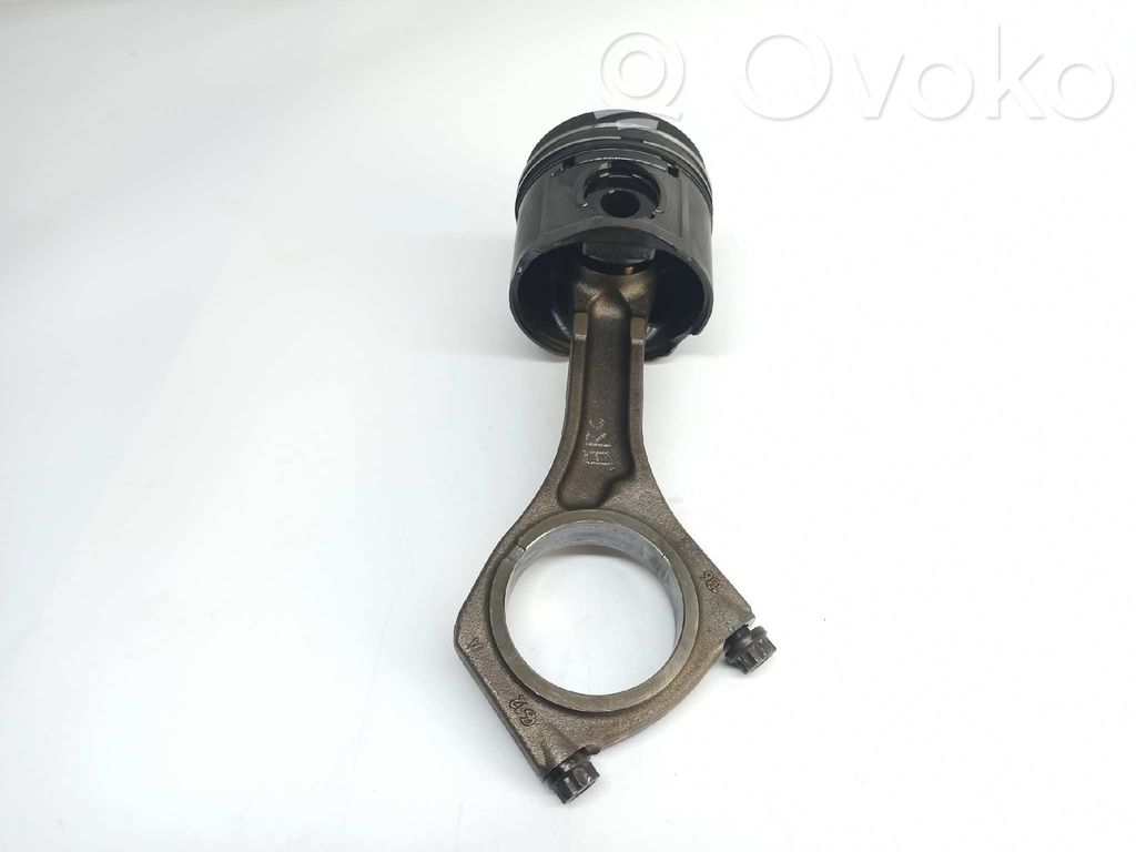 Gearbox mounting bracket   11240146682