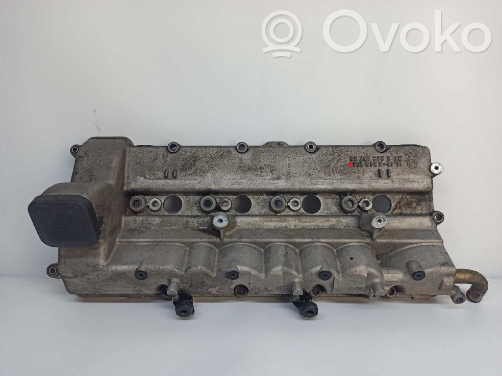 BMW 7 E65 E66 Galvutės dangtelis 