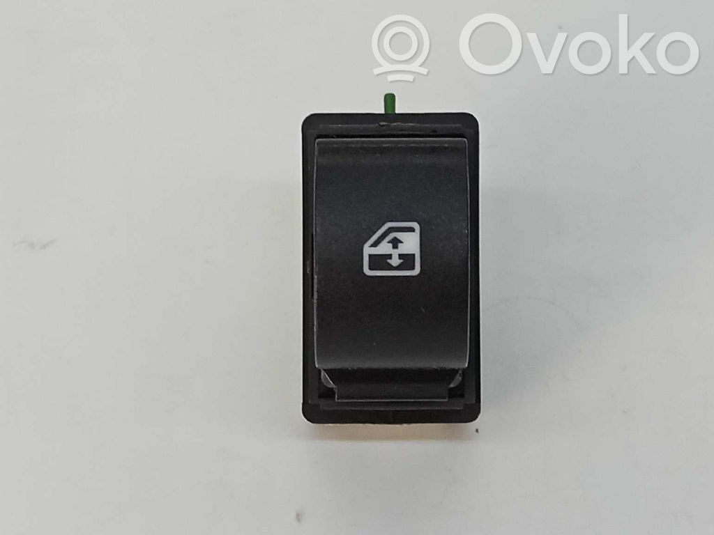 Electric window control switch   735631464,30171124