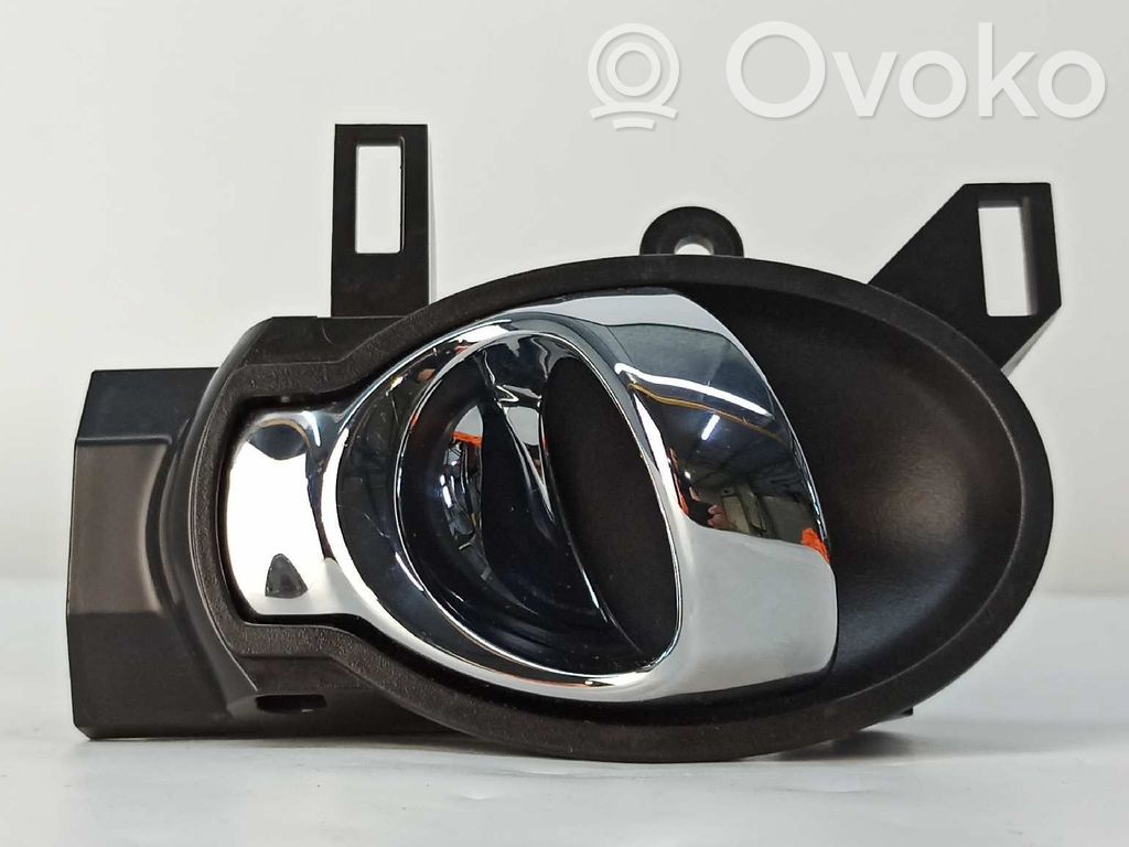 Nissan Juke I F15 Front door interior handle 