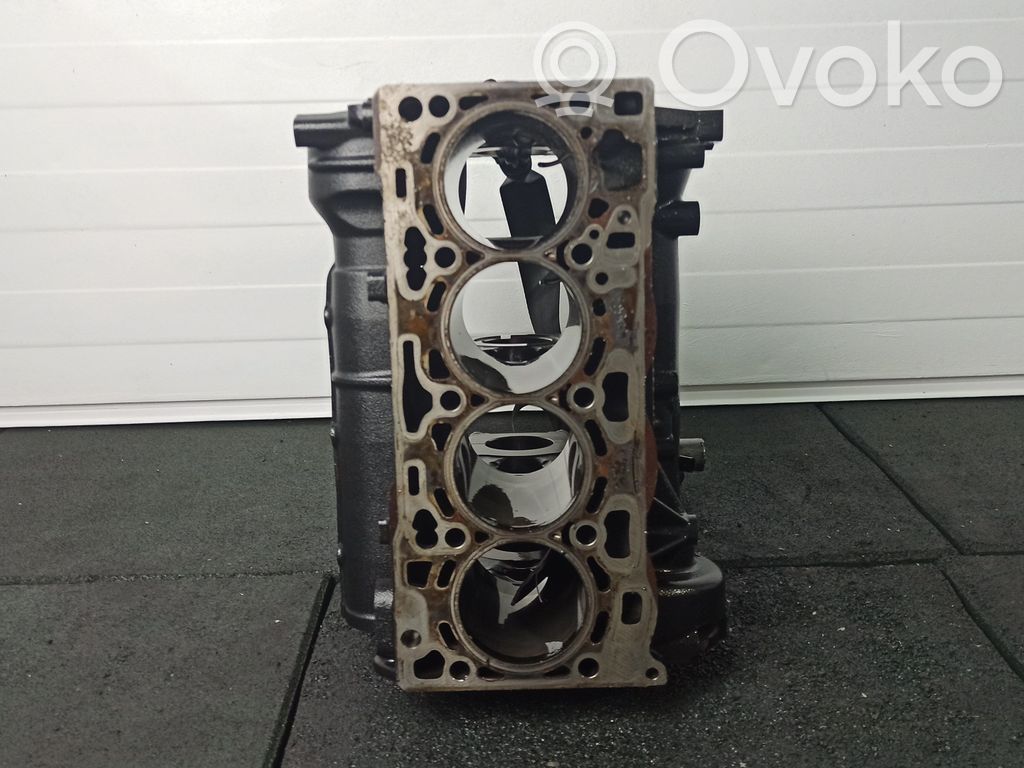 Engine block   CSU