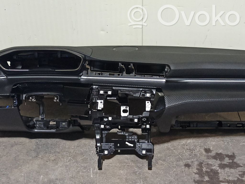 Peugeot 508 II Bord 