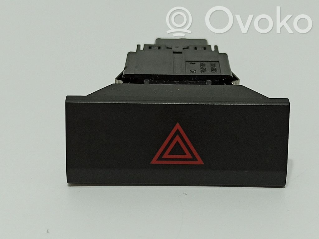 Hazard light switch   5F0953235B,10135028