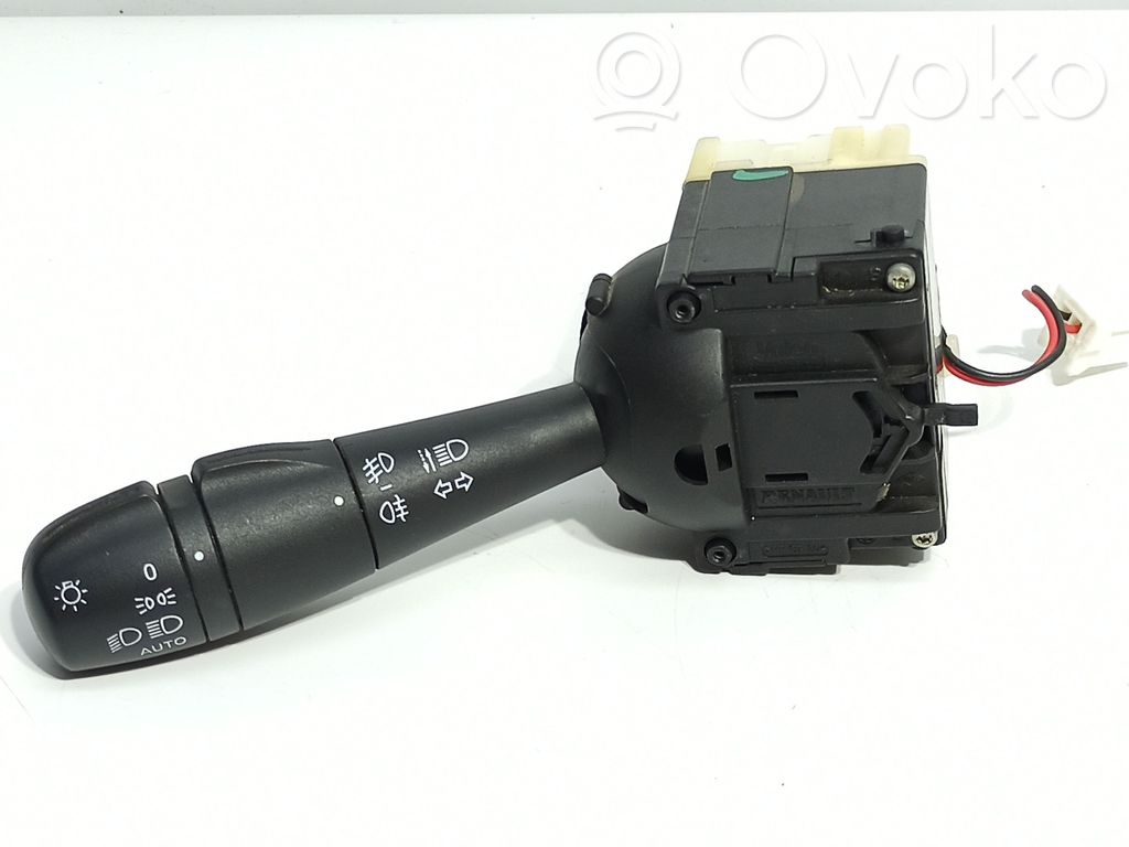 Renault Captur Panel lighting control switch 