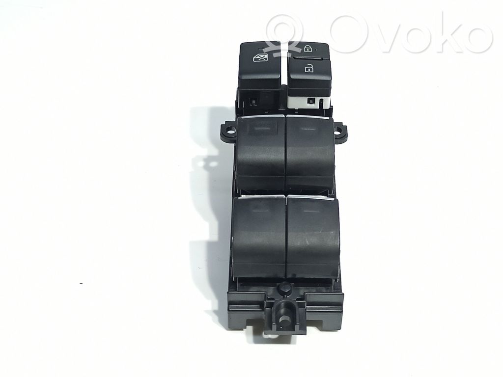 Toyota Corolla E160 E170 Electric window control switch 