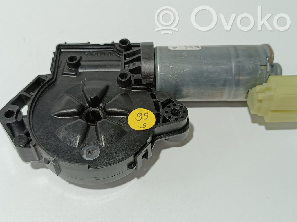 Volkswagen Tiguan Motor/actuator trapă