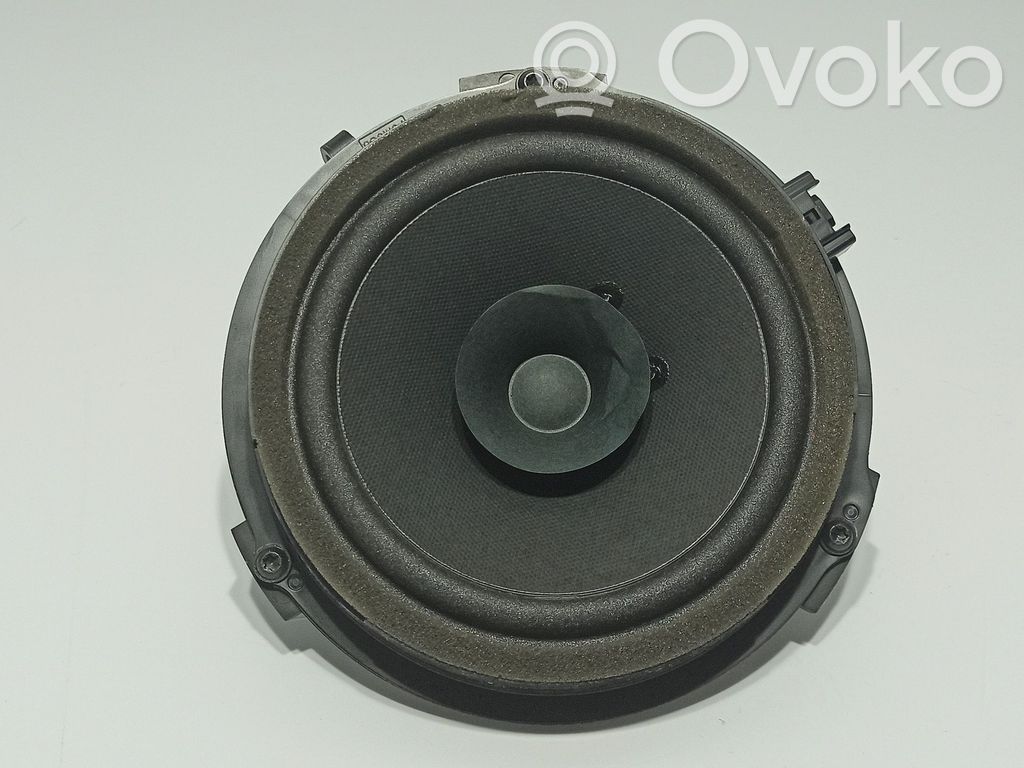 Ford C-MAX II Rear door speaker 