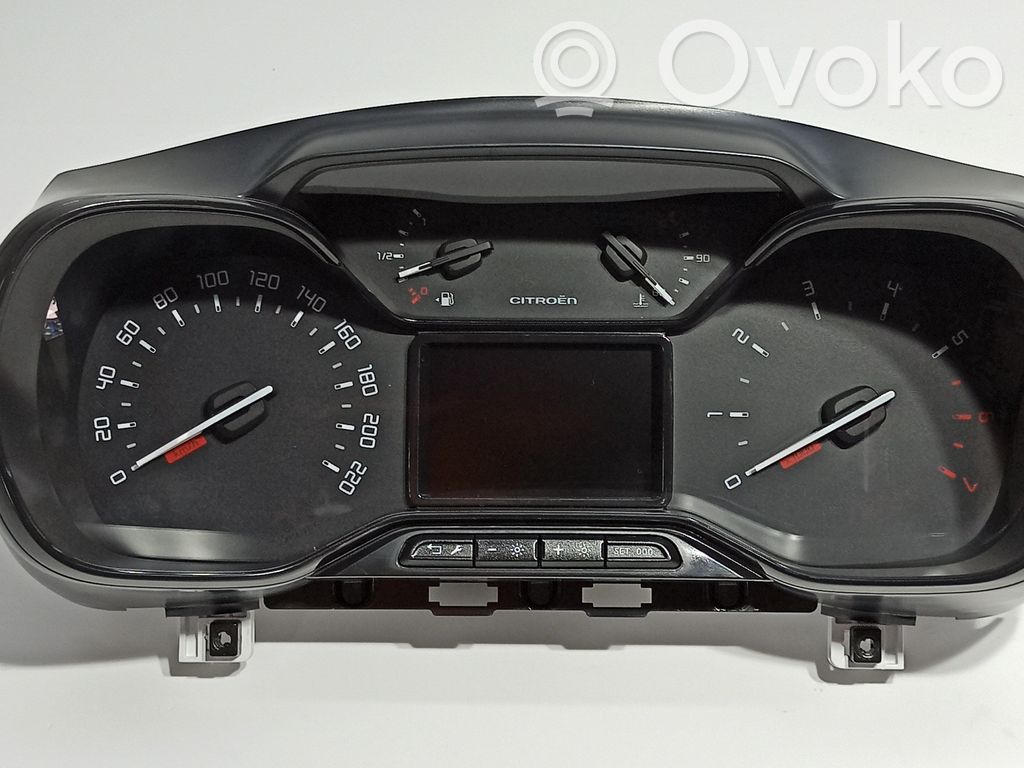Geschwindigkeitsmesser Cockpit   9855428580