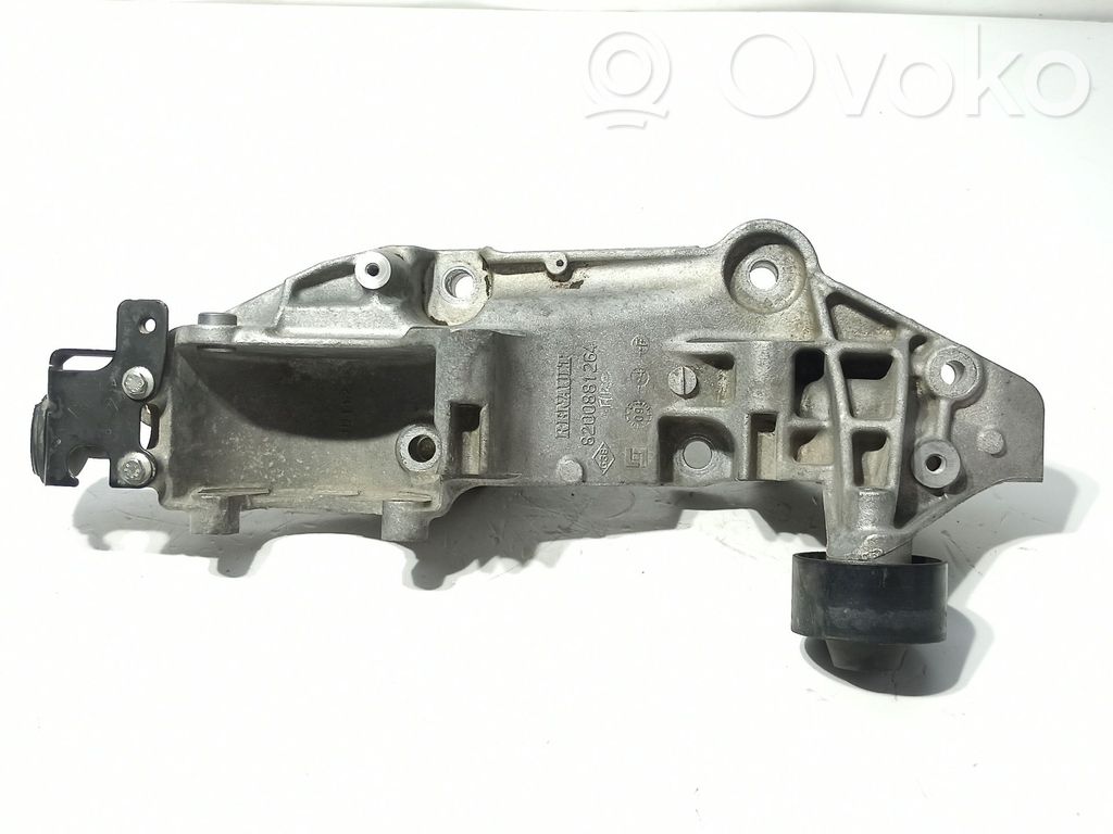 Engine mounting bracket   8200881264,8201046993,117101436R
