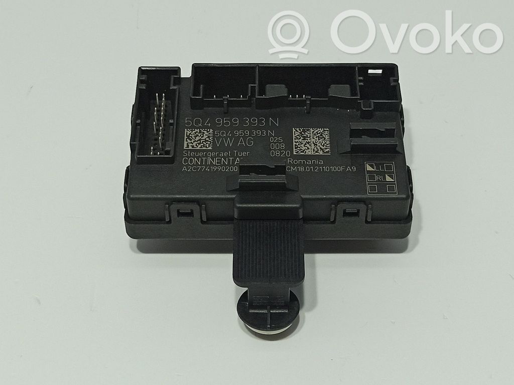 Mukavuusmoduuli   5Q4959393N,A2C7741990200