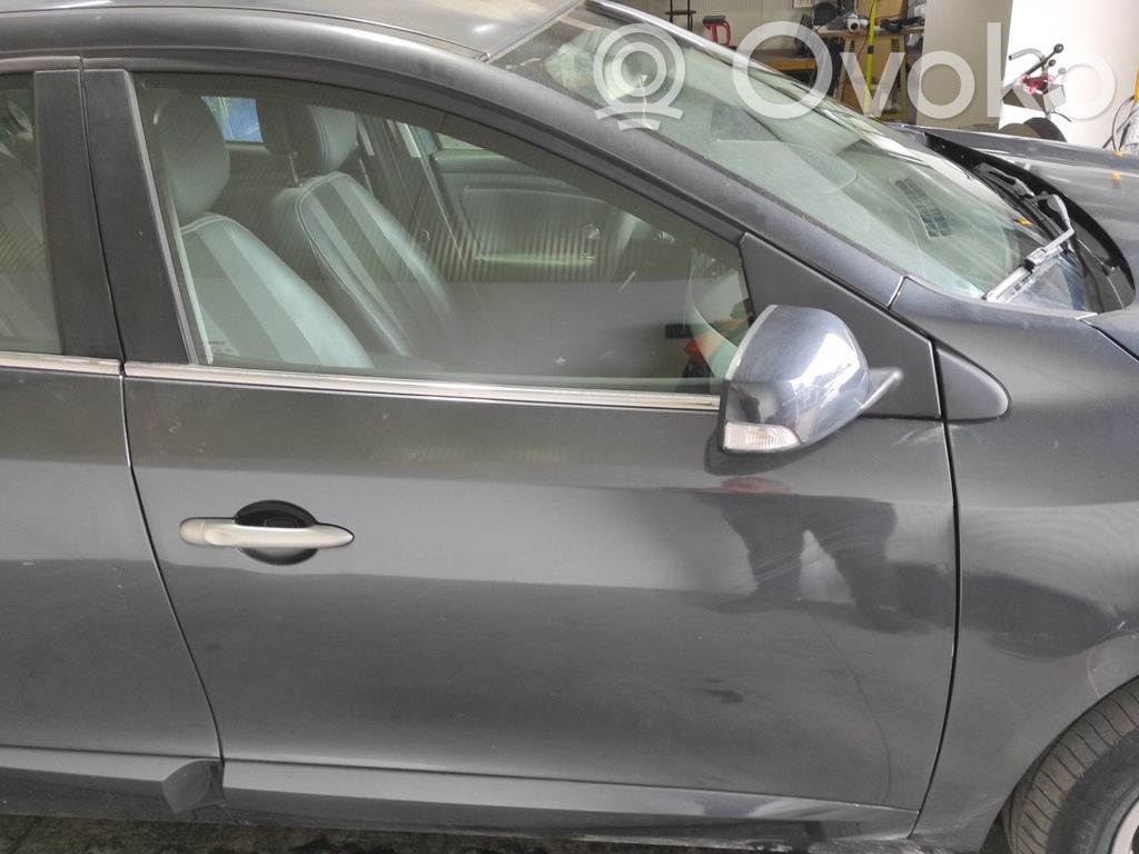 Renault Fluence Puerta delantera 