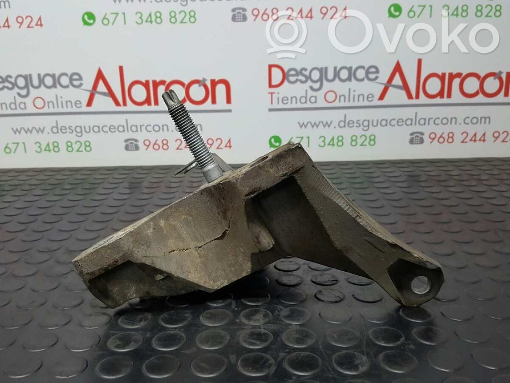 Ford Transit Engine mount bracket 